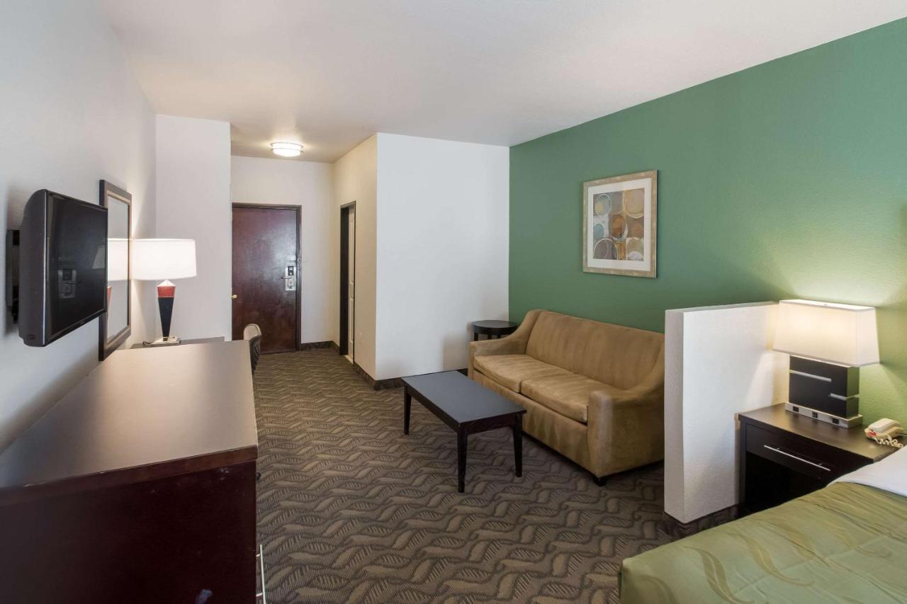 Quality Inn & Suites Airport West Salt Lake City Bagian luar foto