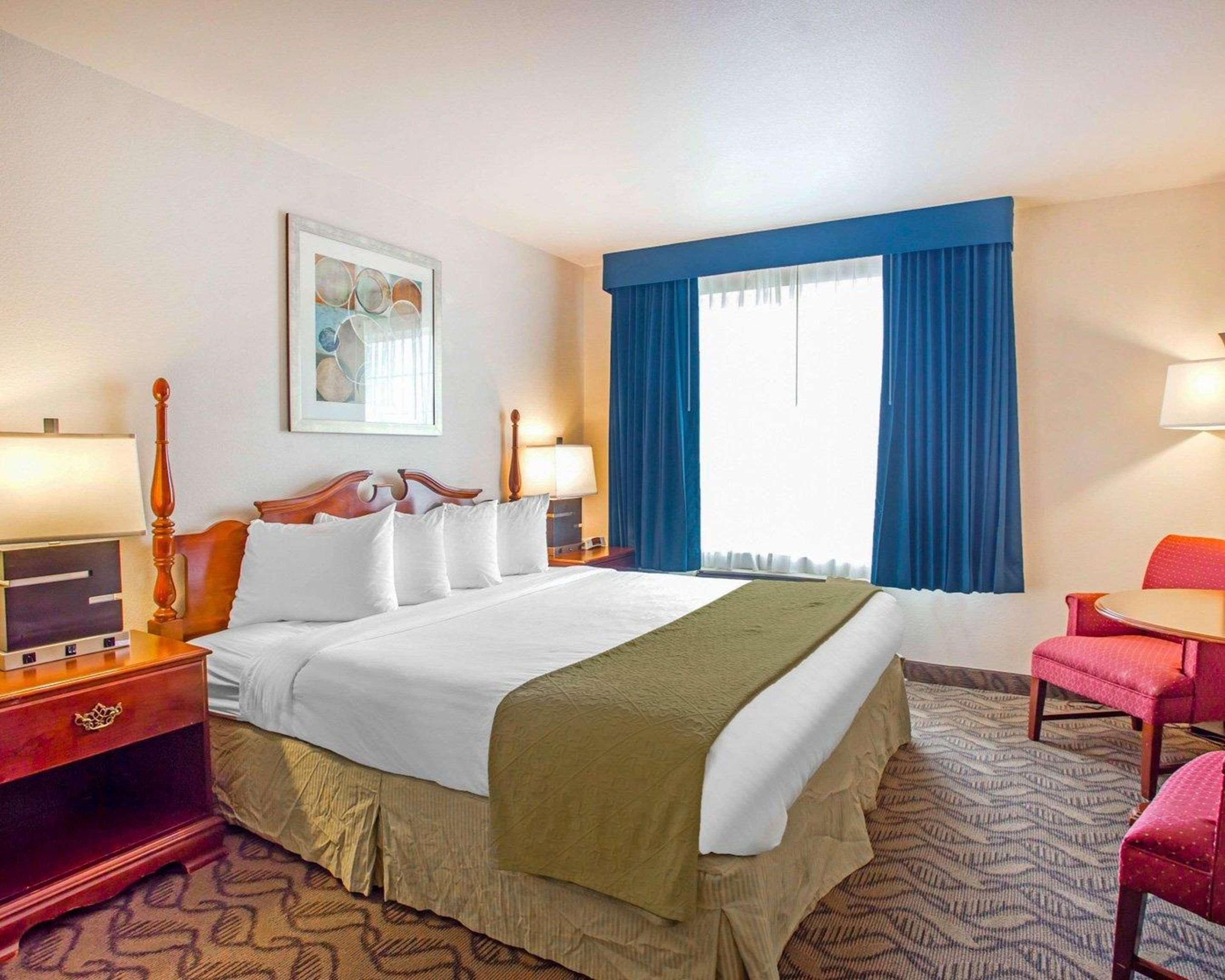 Quality Inn & Suites Airport West Salt Lake City Bagian luar foto